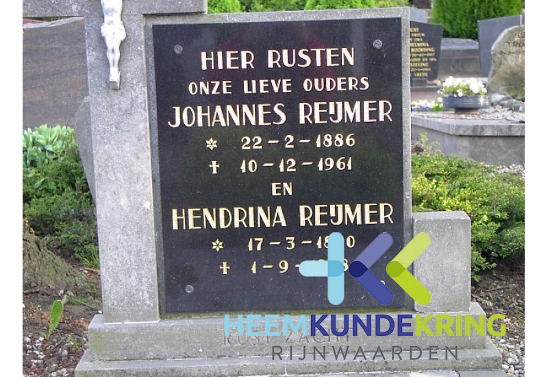 Grafstenen kerkhof Herwen Coll. HKR (234) J.Reijmer & H.Reijmer